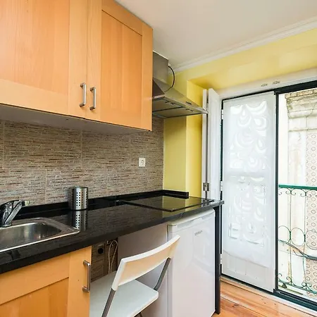 Apartamento Low Cost - Historic City Center Ii